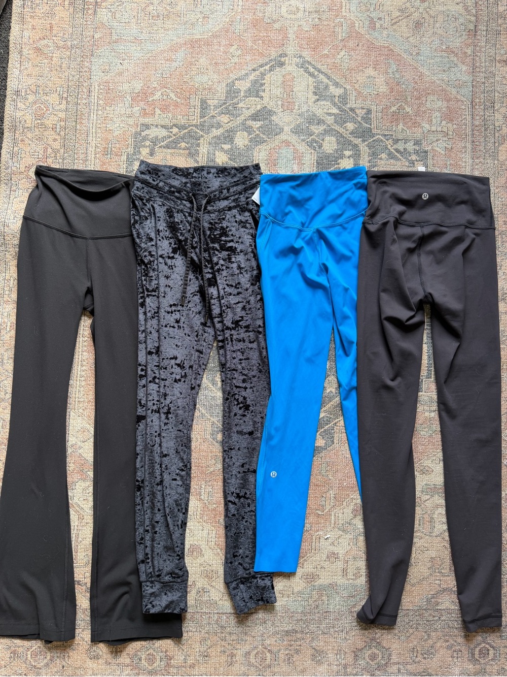 lululemon bundle Kids Leggings - Black, Charcoal, Bright Blue